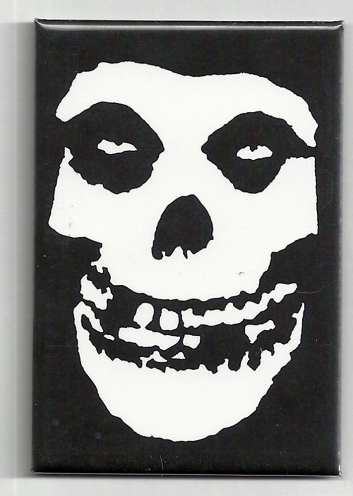 MISFITS Skull Magnet - Humper Bumper Fridge Magnet 